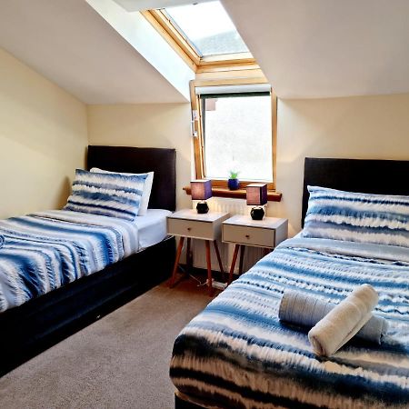 Stylish 2 Bedroom - 2 Miles Inverness City Centre Kültér fotó