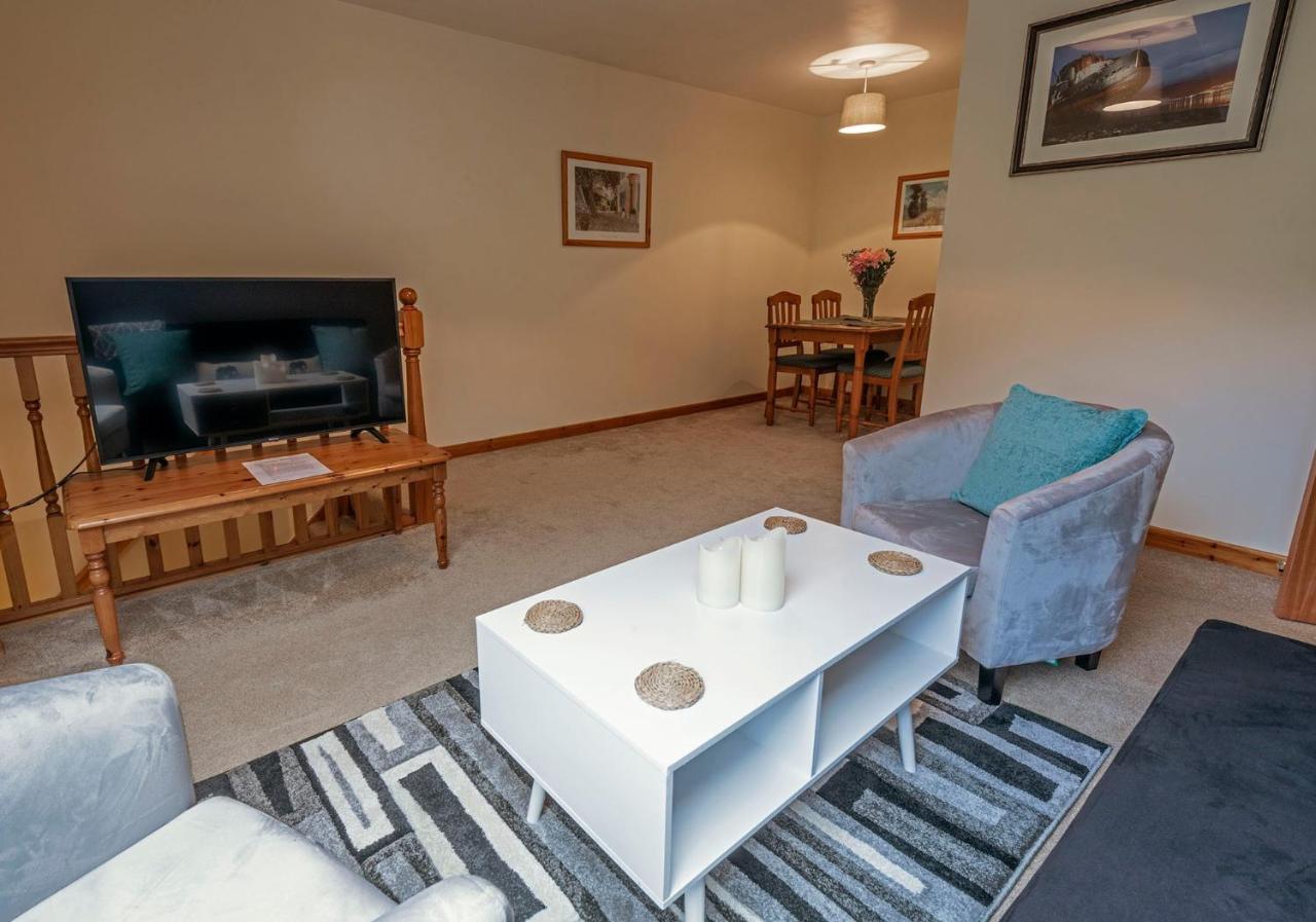 Stylish 2 Bedroom - 2 Miles Inverness City Centre Kültér fotó