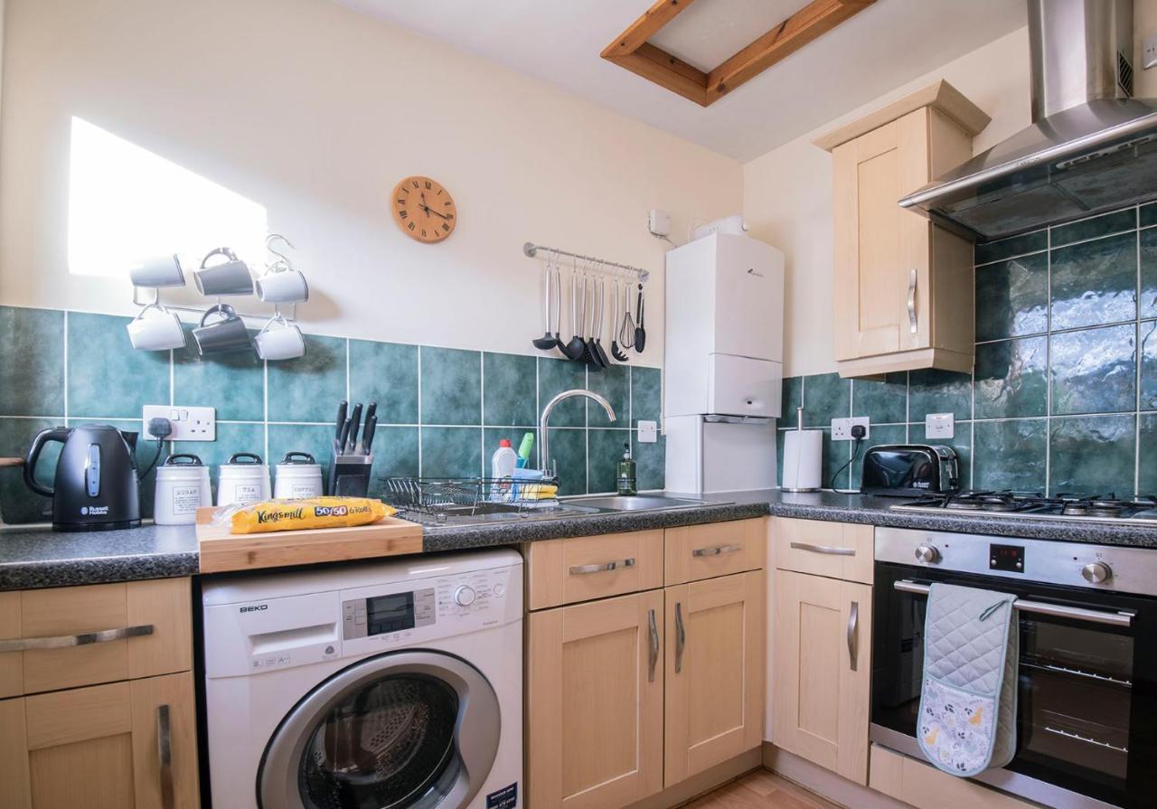 Stylish 2 Bedroom - 2 Miles Inverness City Centre Kültér fotó