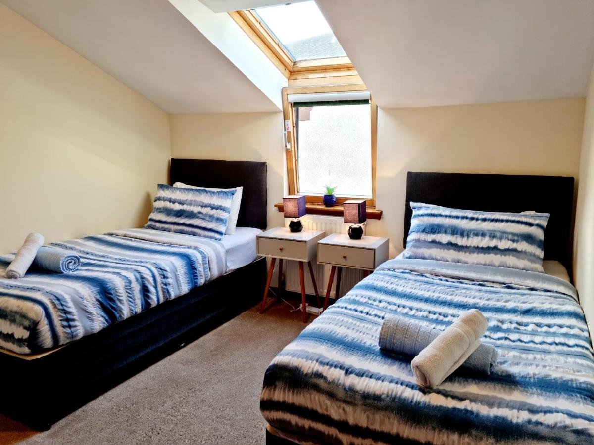 Stylish 2 Bedroom - 2 Miles Inverness City Centre Kültér fotó